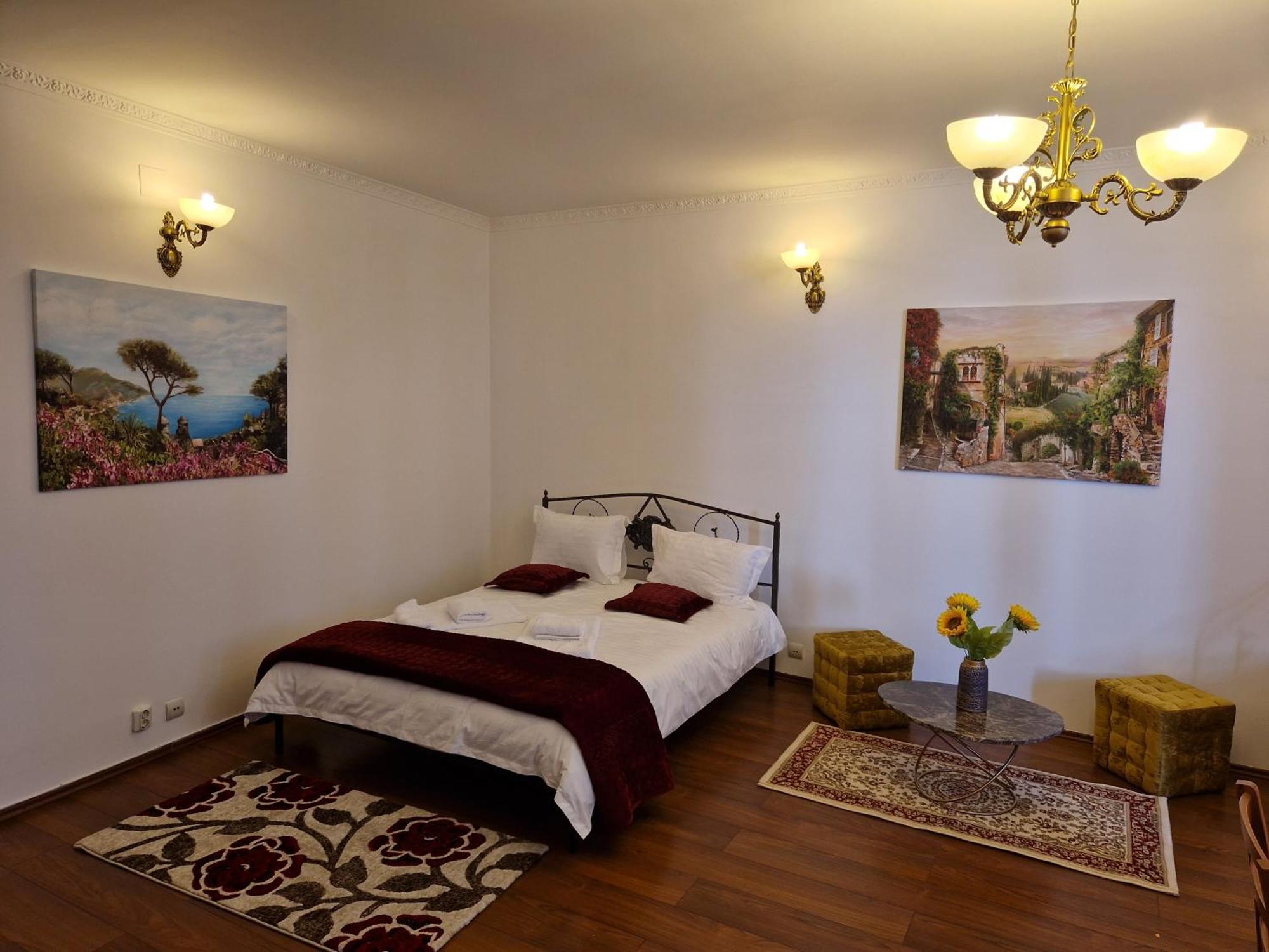 5* Royal House Near Unirii Square Villa Cluj-Napoca Exterior foto
